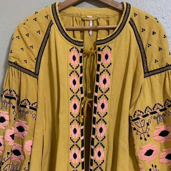 Free People Women’s Embroidered Linen Blend Blouse Jacket Mustard & Pink Boho M - Picture 4 of 12